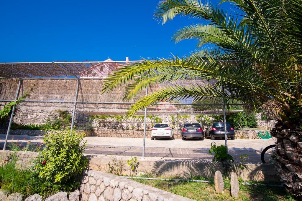 Apartments Rose Krk Town Εξωτερικό φωτογραφία